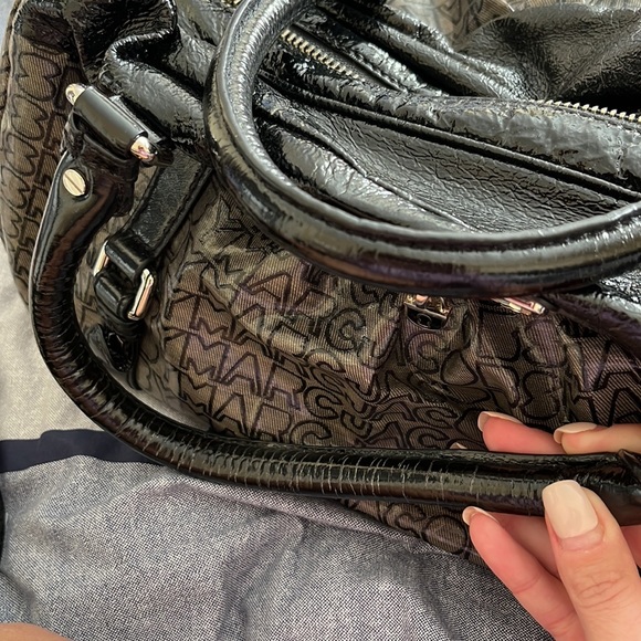 Marc by Marc Jacobs Handbag - Picture 8 of 10